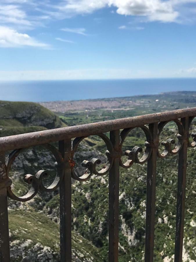 Hostal Eremo Madonna delle Grazie Avola Exterior foto